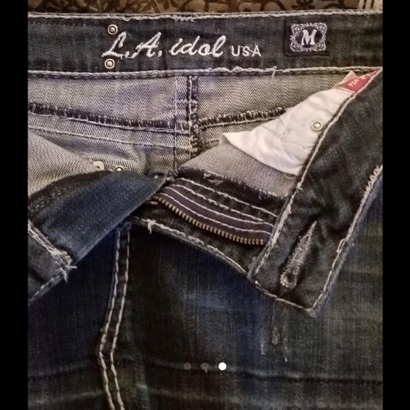 SOLD....LA IDOL size M GUC - Picture 3 of 3